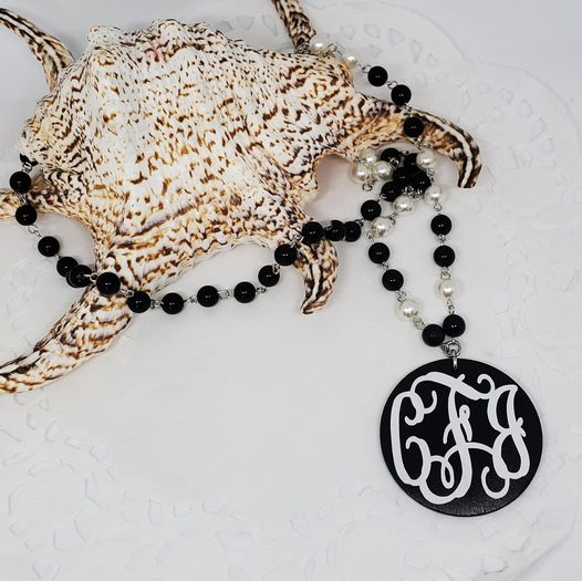 Monogrammed Black Wooden Disc Pearl Necklace-