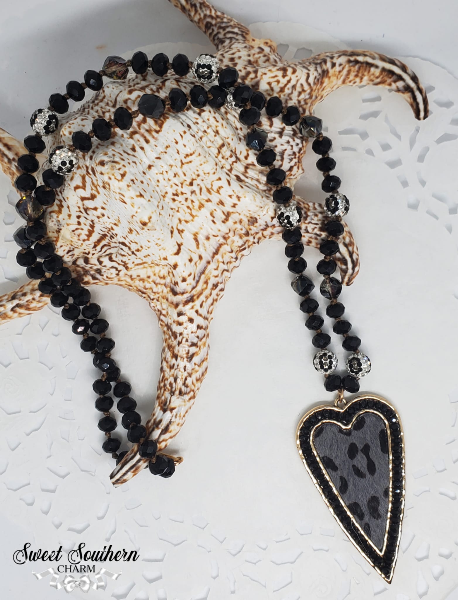 Gorgeous Glass Beaded Grey Leopard Heart Necklace-