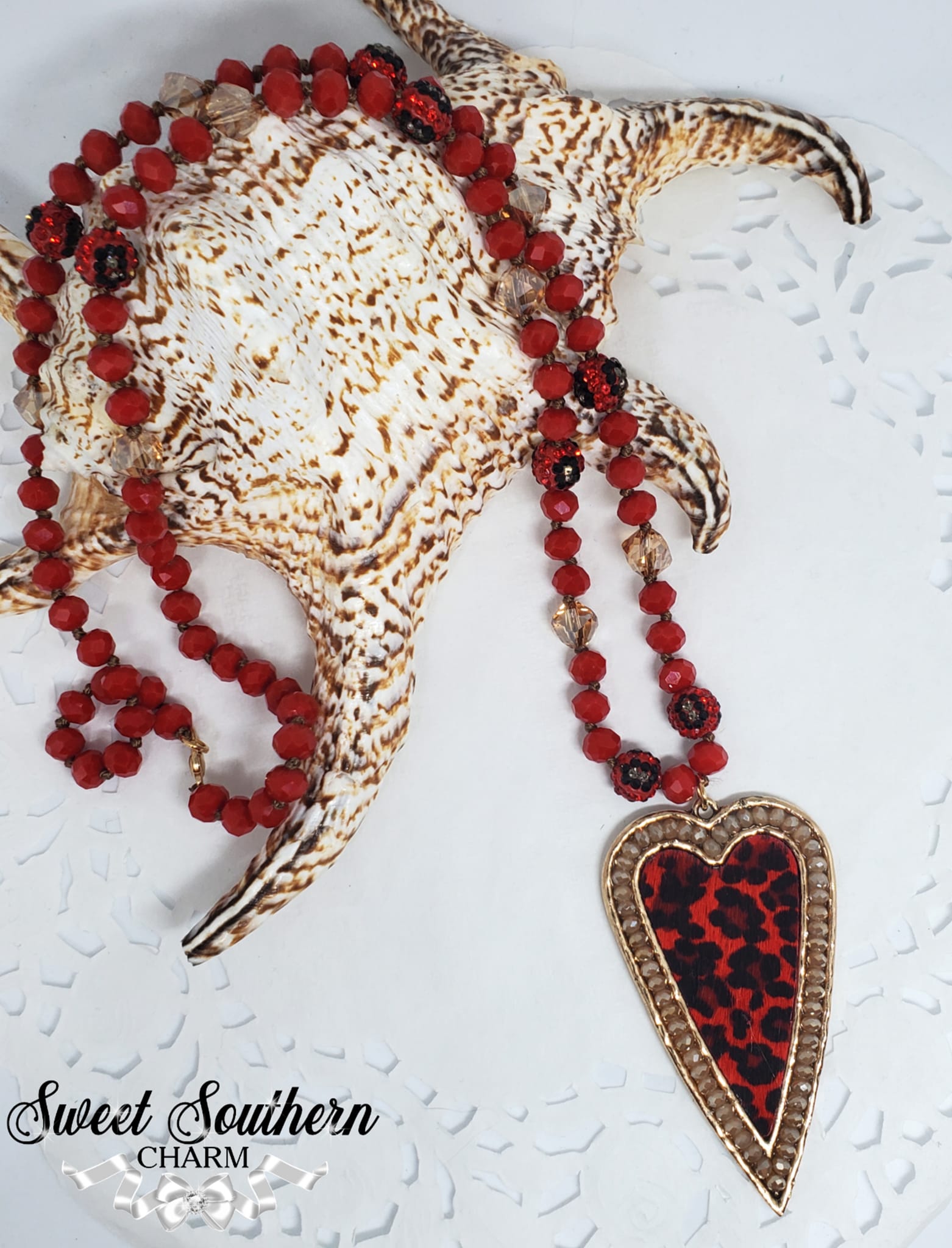 Gorgeous Glass Beaded Red Leopard Heart Necklace-