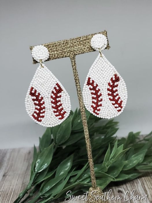 Round Seed Beaded Baseball Earrings-