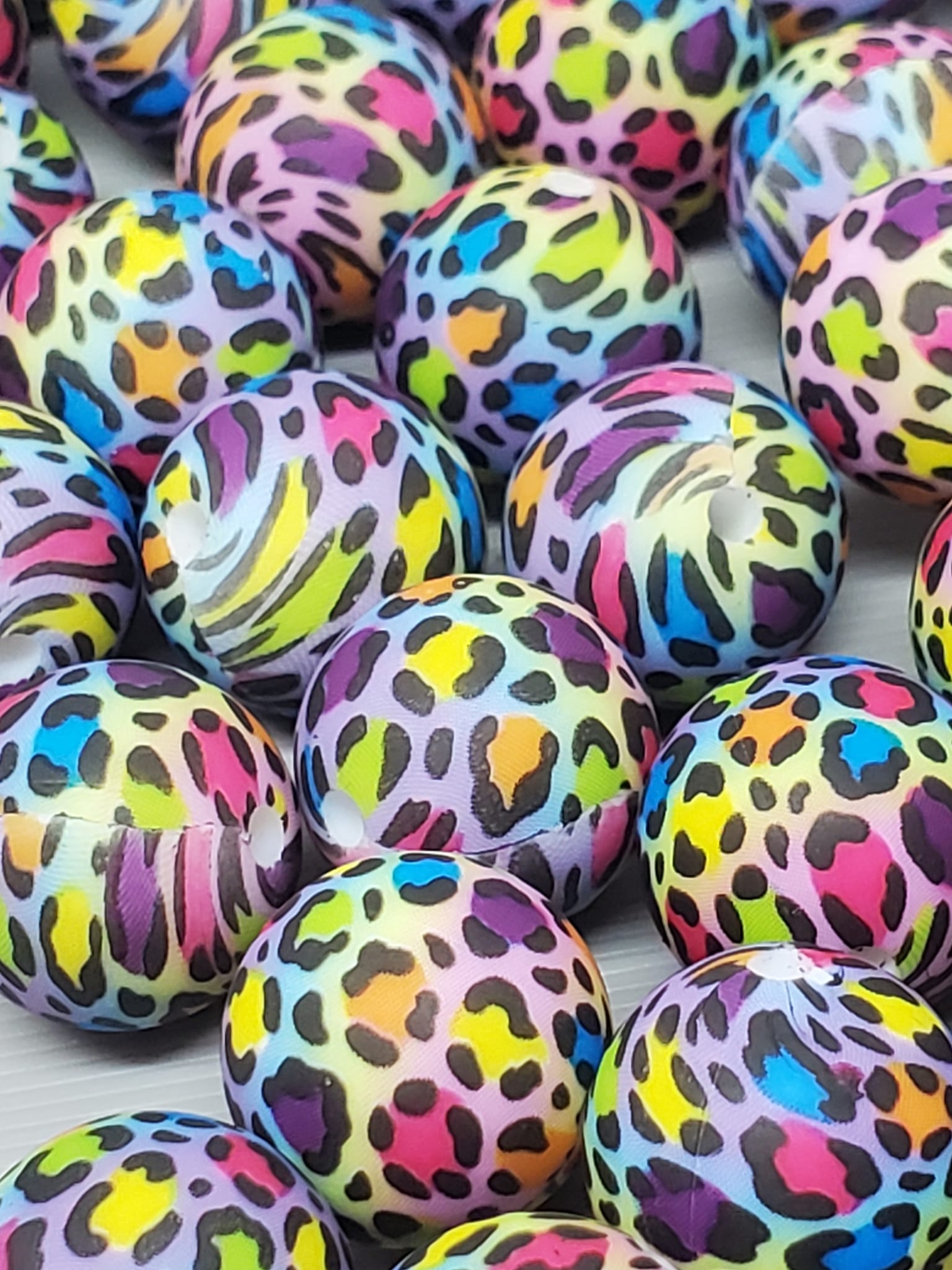 15 mm Lisa F inspired silicone animal printed bead-